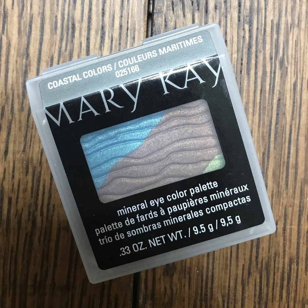 Limited Edition Mary Kay eyecolor palette